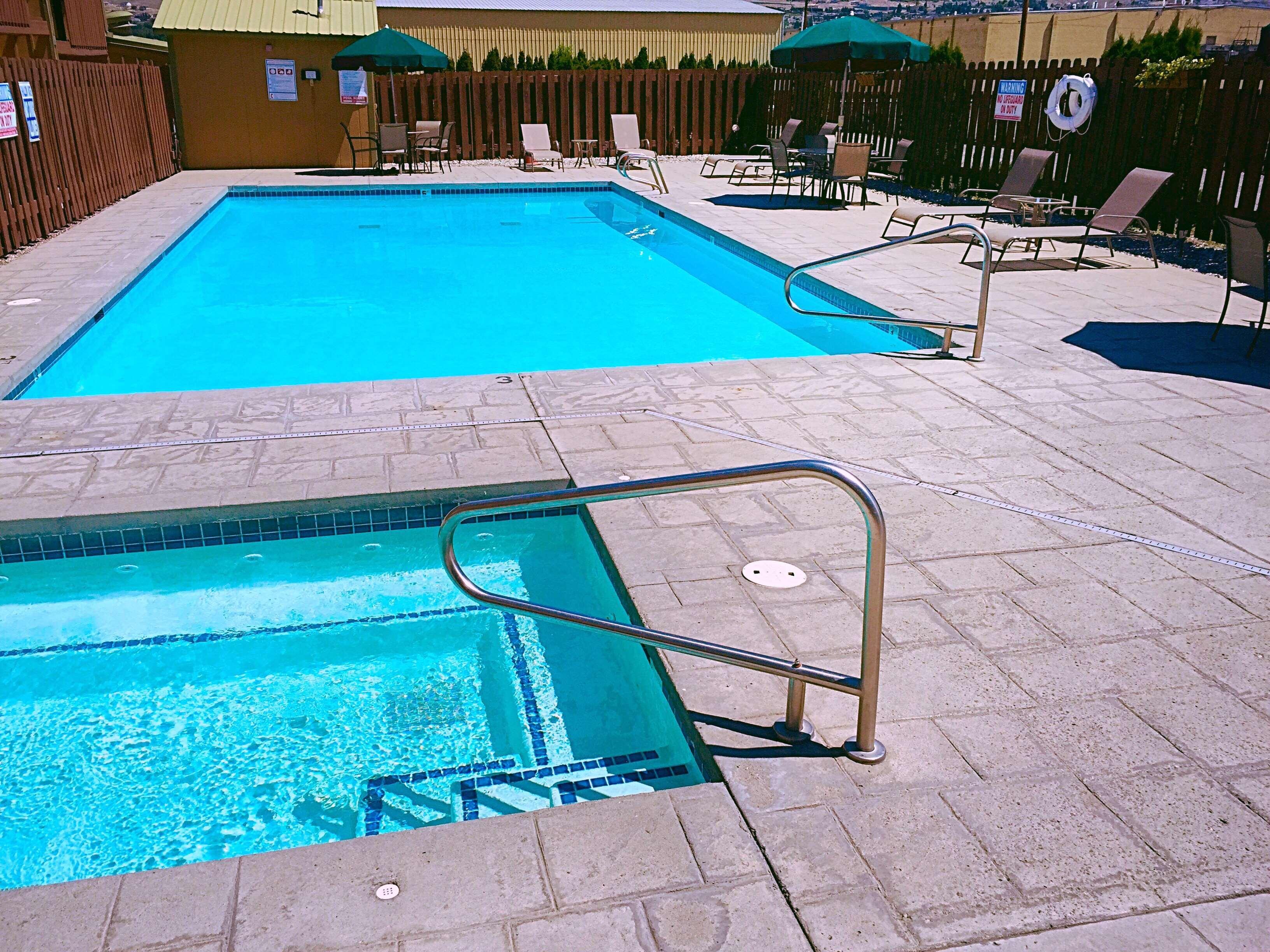 Best Western Chieftain Inn Wenatchee Bagian luar foto