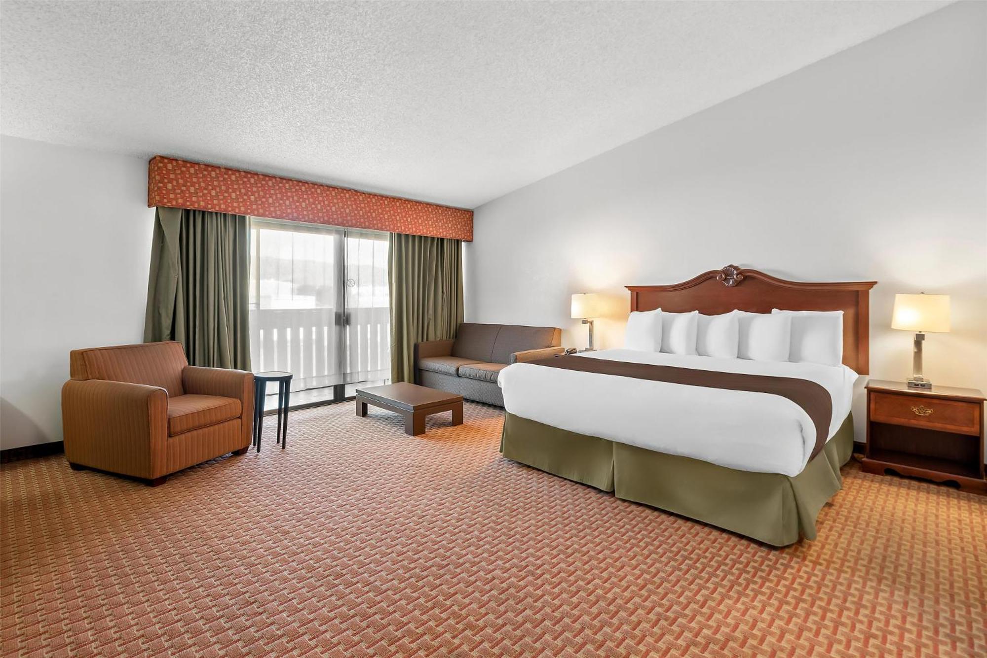 Best Western Chieftain Inn Wenatchee Bagian luar foto
