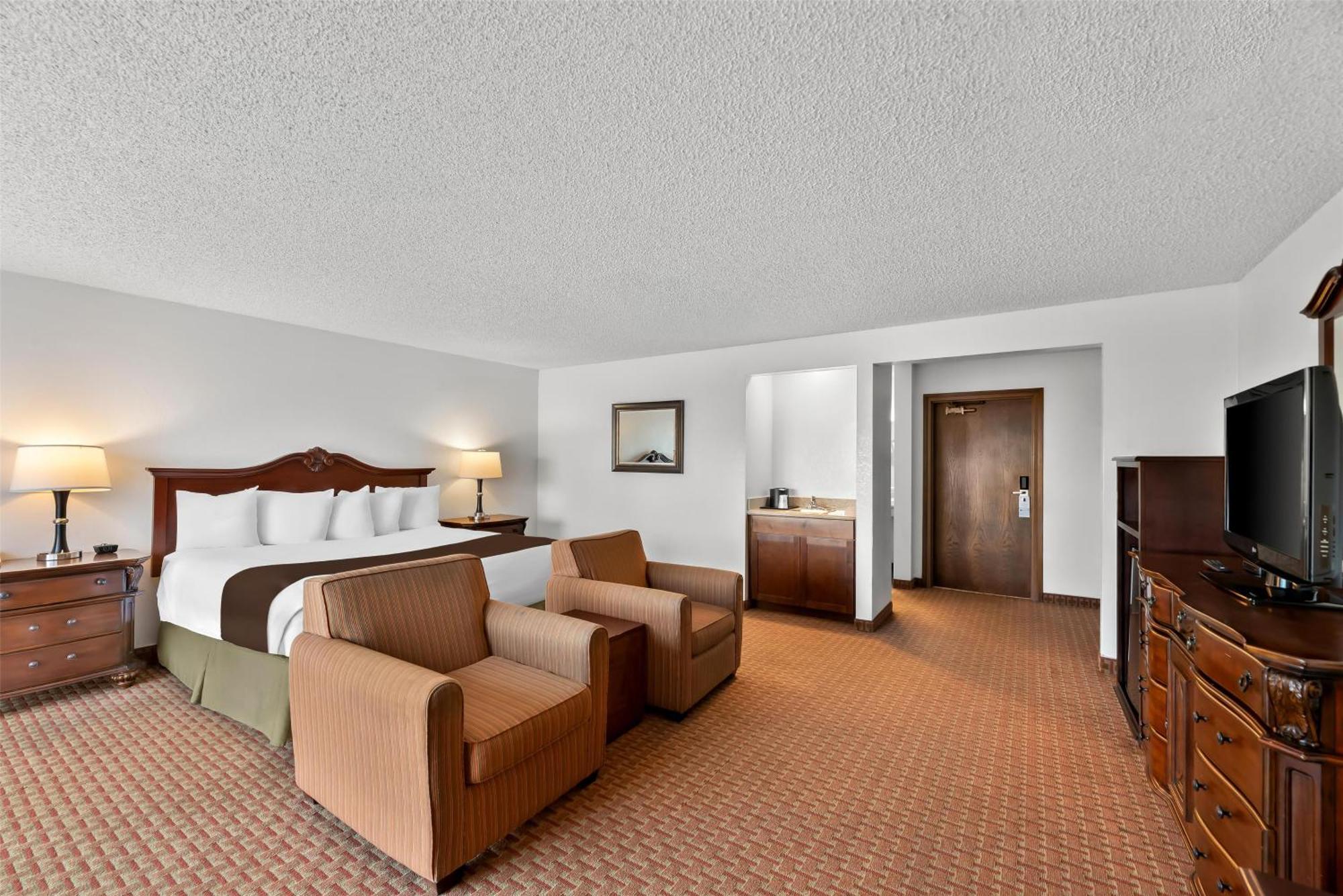 Best Western Chieftain Inn Wenatchee Bagian luar foto