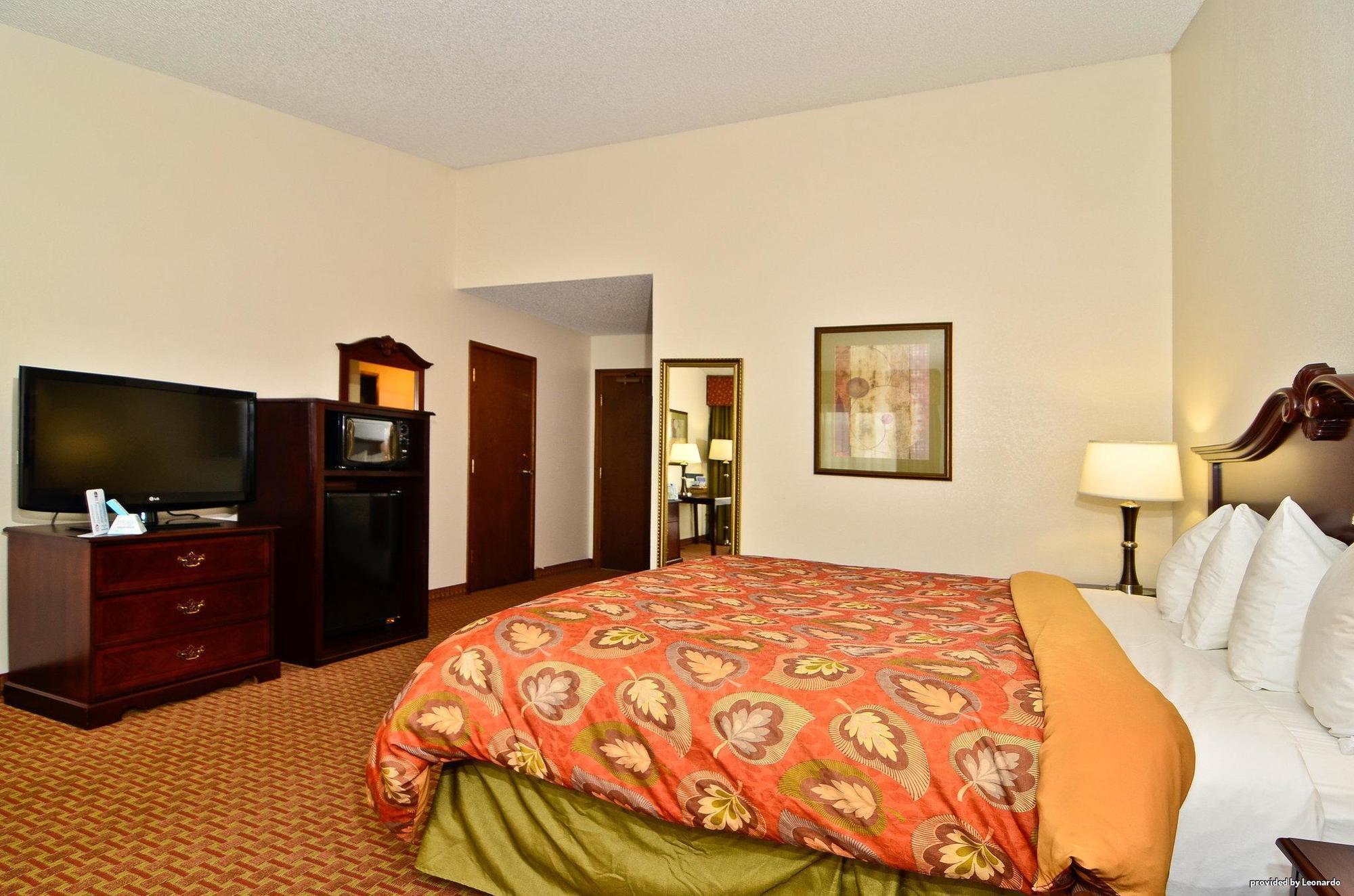 Best Western Chieftain Inn Wenatchee Ruang foto